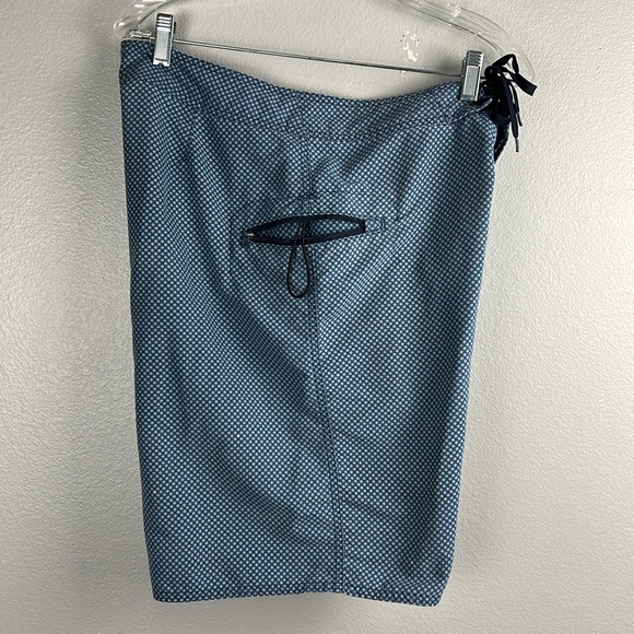 Patagonia board shorts - size 32 - Picture 4 of 7